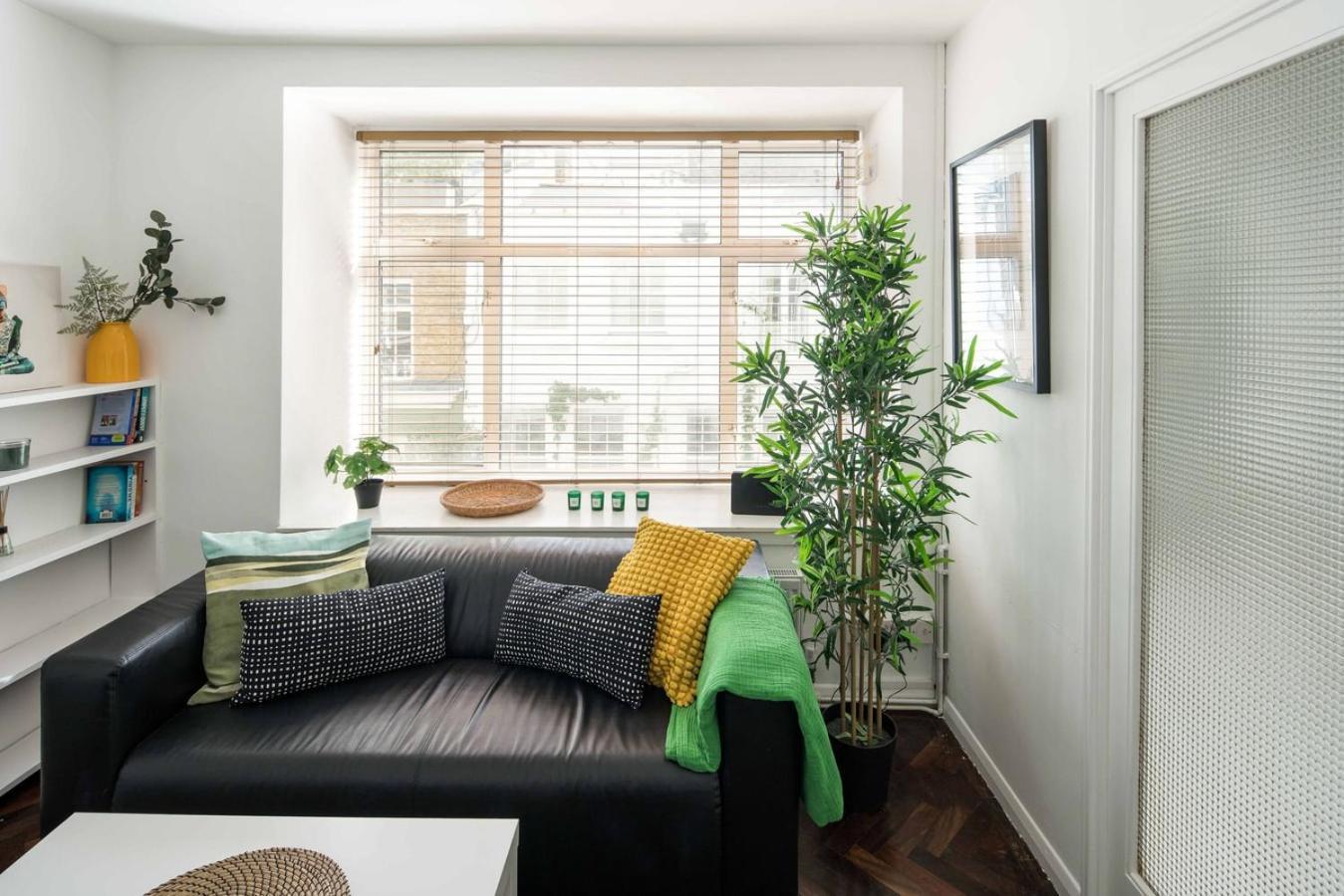 Ferienwohnung Quirky & Cosy 2Bd Mews Flat In Paddington London Exterior foto